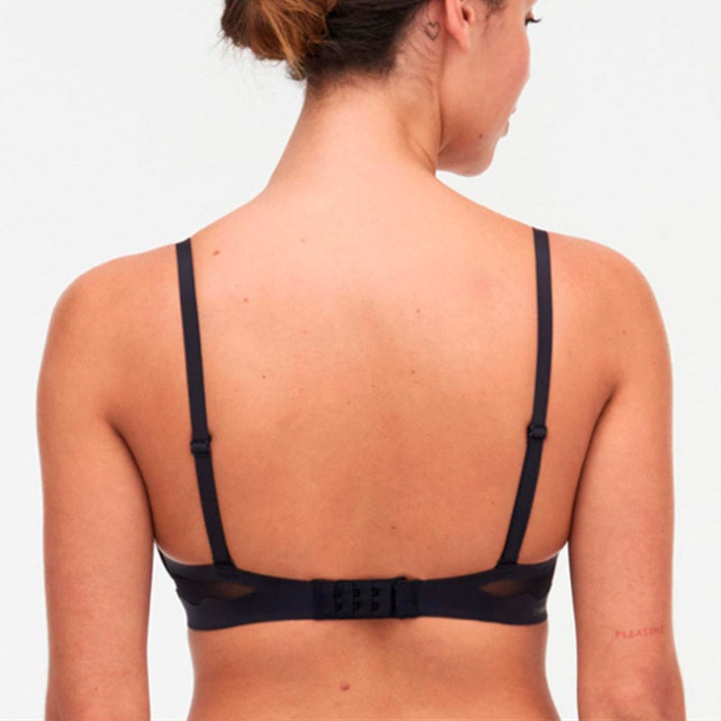 Pure Light Bralette ohne Bügel von Chantelle in schwarz - Rückansicht